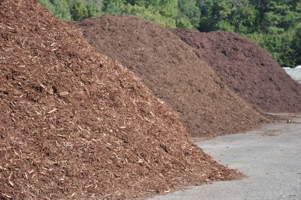 Brown Mulch Delivery in Southport