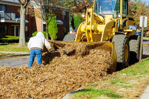 Mulch Hauling in Southport