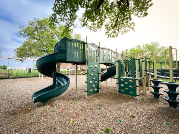 Playground Mulch Service in Southport