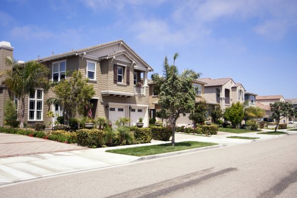 Neighborhood Landscaping in Southport